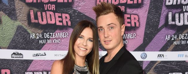 Dagi Bee und Eugen Kazakov bei der Premiere von "Bruder vor Luder" Dagi Bee und Eugen Kazakov bei der Premiere von "Bruder vor Luder"