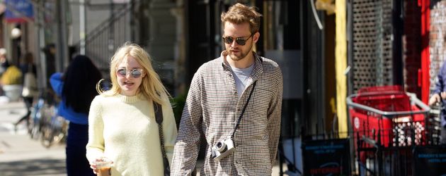 Dakota Fanning und Jamie Strachan Dakota Fanning und Jamie Strachan