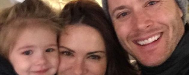 Jensen Ackles und Danneel Harris mit ihrer Tochter Jensen Ackles und Danneel Harris mit ihrer Tochter