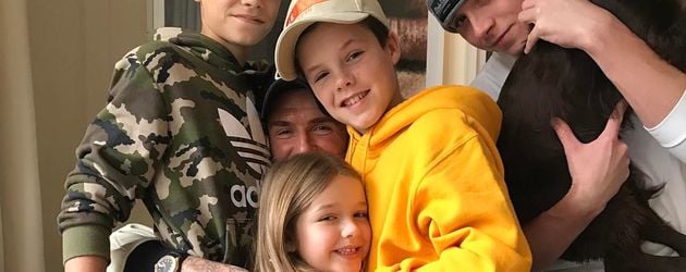 David Beckham mit seinen Kindern Romeo, Harper, Cruz und Brooklyn David Beckham mit seinen Kindern Romeo, Harper, Cruz und Brooklyn