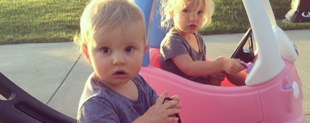 Maxwell Drew Johnson und Ace Knute Johnson Maxwell Drew Johnson und Ace Knute Johnson