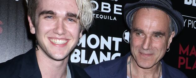Gabriel-Kane Day-Lewis mit seinem Vater Daniel Day-Lewis Gabriel-Kane Day-Lewis mit seinem Vater Daniel Day-Lewis