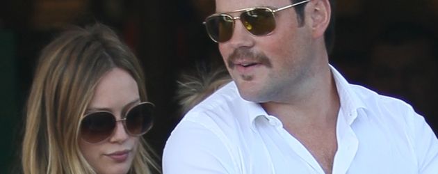 Hilary Duff und Mike Comrie Hilary Duff und Mike Comrie