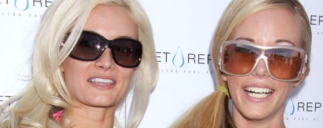Holly Madison und Kendra Wilkinson Holly Madison und Kendra Wilkinson