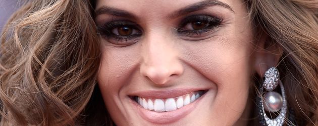 Izabel Goulart Izabel Goulart