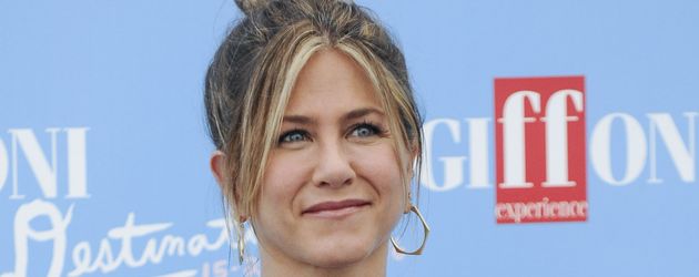 Jennifer Aniston beim "Giffoni Film Festival 2016" in Italien Jennifer Aniston beim "Giffoni Film Festival 2016" in Italien