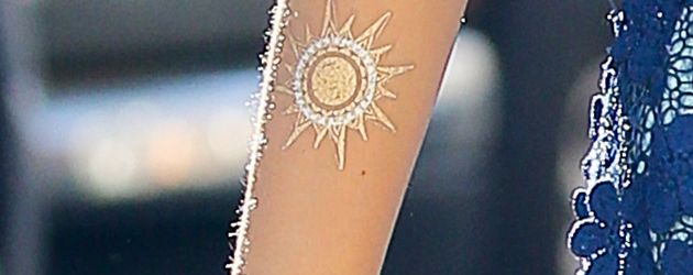 Jessica Albas Sonnen-Tattoo Jessica Albas Sonnen-Tattoo