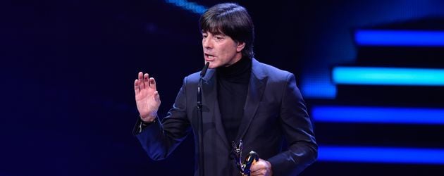 Joachim Löw bei seiner Bambi-Dankesrede Joachim Löw bei seiner Bambi-Dankesrede