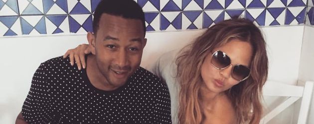 Chrissy Teigen und John Legend Chrissy Teigen und John Legend