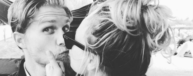 Karl Cook und Kaley Cuoco Karl Cook und Kaley Cuoco