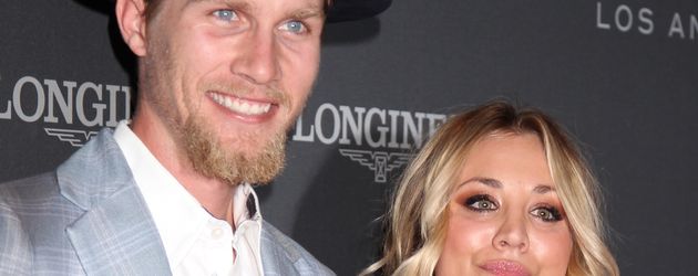 Karl Cook und Kaley Cuoco Karl Cook und Kaley Cuoco