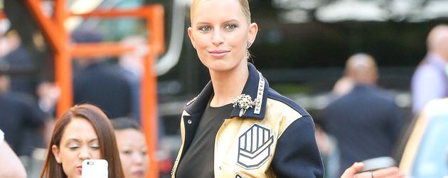 Karolina Kurkova erscheint bei den Tony Awards 2016 Karolina Kurkova erscheint bei den Tony Awards 2016