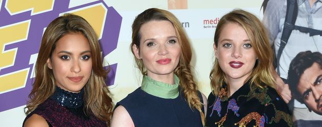 Jella Haase, Karoline Herfurth und Gizem Emre Jella Haase, Karoline Herfurth und Gizem Emre