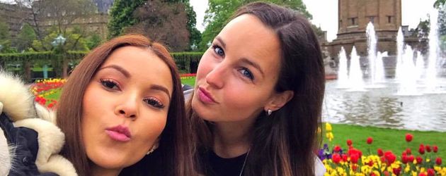 Kattia Vides und Cara Suckert lernten sich bei "Der Bachelor" kennen Kattia Vides und Cara Suckert lernten sich bei "Der Bachelor" kennen
