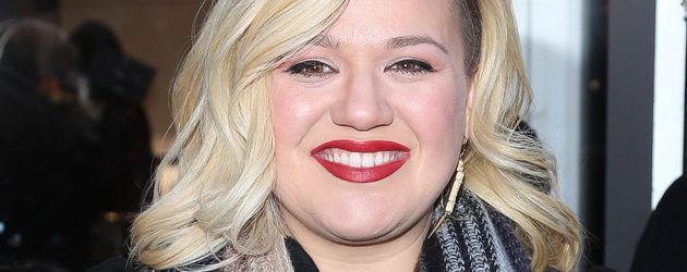 Kelly Clarkson Kelly Clarkson