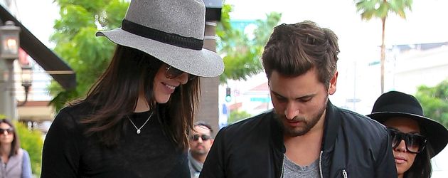 Kendall Jenner, Kourtney Kardashian und Scott Disick Kendall Jenner, Kourtney Kardashian und Scott Disick