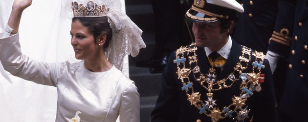 Königin Silvia von Schweden und König Carl Gustaf bei ihrer Hochzeit 1976 Königin Silvia von Schweden und König Carl Gustaf bei ihrer Hochzeit 1976