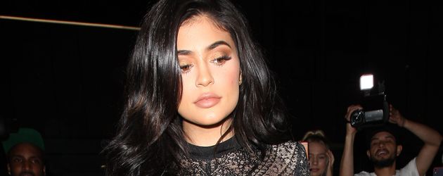 Kylie Jenner bei der Party zu ihrem 19. Geburtstag Kylie Jenner bei der Party zu ihrem 19. Geburtstag
