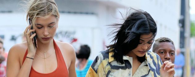 Kylie Jenner und Hailey Baldwin Kylie Jenner und Hailey Baldwin