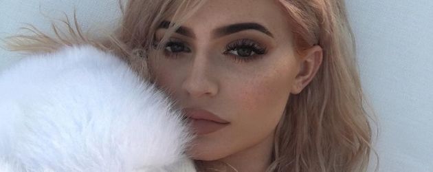 Kylie mit rosa Haaren Kylie mit rosa Haaren