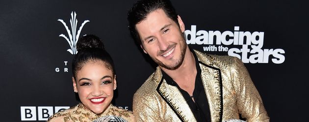 Laurie Hernandez und Profi-Tänzer Valentin Chmerkovskiy beim Finale von "Dancing wih the Stars" Laurie Hernandez und Profi-Tänzer Valentin Chmerkovskiy beim Finale von "Dancing wih the Stars"