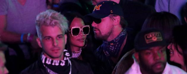 Leonardo DiCaprio und Rihanna beim Coachella 2016 Leonardo DiCaprio und Rihanna beim Coachella 2016