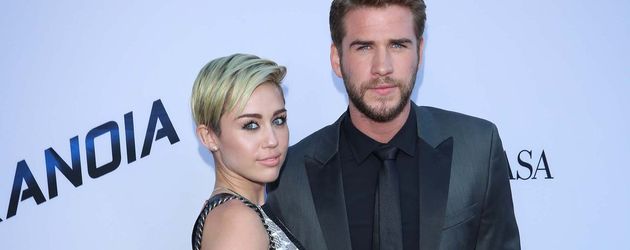 Schauspieler Liam Hemsworth und Sängerin Miley Cyrus Schauspieler Liam Hemsworth und Sängerin Miley Cyrus