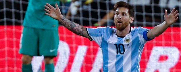 Lionel Messi beim Copa America Finalspiel Chile gegen Argentinien 2016 Lionel Messi beim Copa America Finalspiel Chile gegen Argentinien 2016