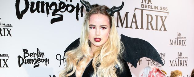 Liz Kaeber bei der "Halloween Party by Natascha Ochsenknecht" im Berlin Dungeon 2016 Liz Kaeber bei der "Halloween Party by Natascha Ochsenknecht" im Berlin Dungeon 2016