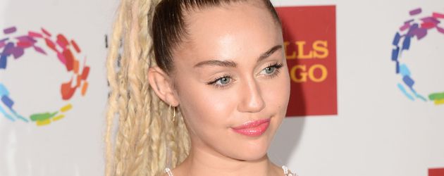Miley Cyrus bei den 46. Gala Vanguard Awards in Los Angeles Miley Cyrus bei den 46. Gala Vanguard Awards in Los Angeles