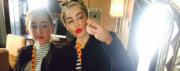 Miley Cyrus und Noah Cyrus Miley Cyrus und Noah Cyrus