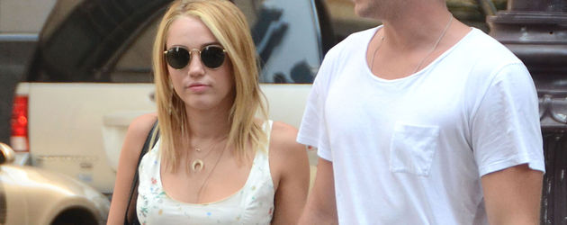 Miley Cyrus und Liam Hemsworth Miley Cyrus und Liam Hemsworth