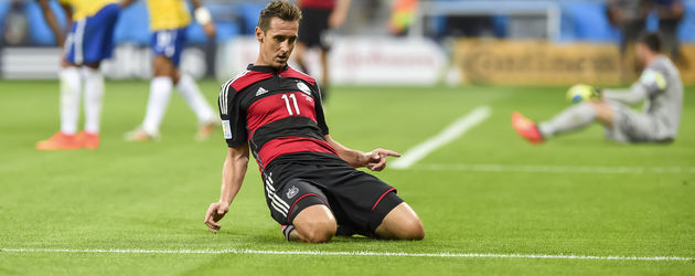 Miroslav Klose nach seinem Halbfinal-Tor gegen Brasilien bei der WM 2104 Miroslav Klose nach seinem Halbfinal-Tor gegen Brasilien bei der WM 2104