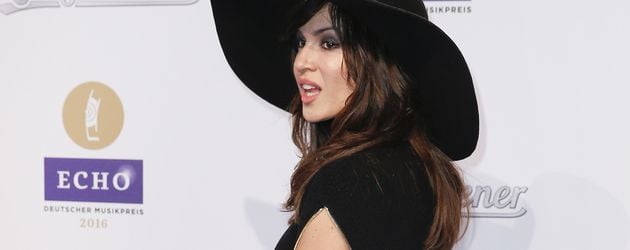 Natalia Avelon Natalia Avelon