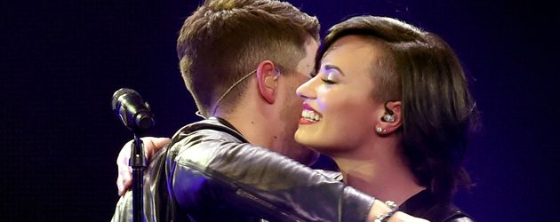 Nick Jonas und Demi Lovato Nick Jonas und Demi Lovato