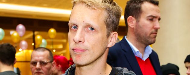 Oliver Pocher beim "Lass uns lachen"-Event in der Mall of Berlin Oliver Pocher beim "Lass uns lachen"-Event in der Mall of Berlin