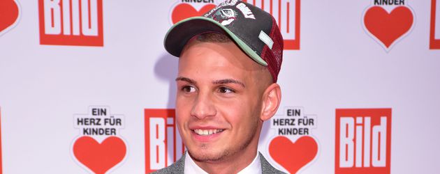 Pietro Lombardi bei der "Ein Herz für Kinder"-Gala in Berlin Pietro Lombardi bei der "Ein Herz für Kinder"-Gala in Berlin