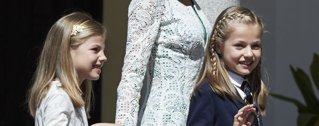 Prinzessin Letizia, Prinzessin Leonor von Spanien und Prinzessin Sofía von Spanien Prinzessin Letizia, Prinzessin Leonor von Spanien und Prinzessin Sofía von Spanien