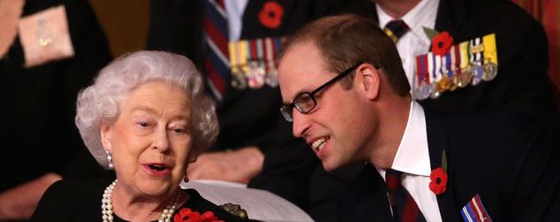 Queen Elizabeth II. und Prinz William Queen Elizabeth II. und Prinz William