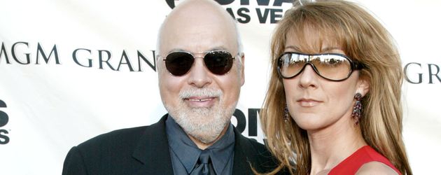 René Angélil und Celine Dion auf einem Event in Las Vegas 2002 René Angélil und Celine Dion auf einem Event in Las Vegas 2002