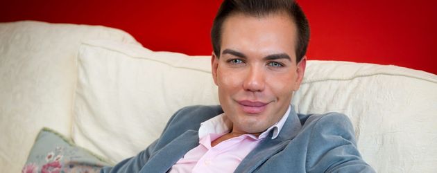 Rodrigo Alves in England Rodrigo Alves in England