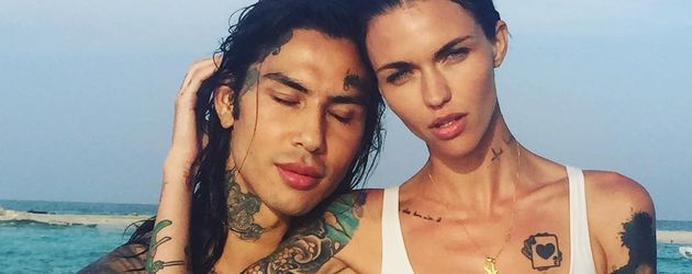 Ruby Rose und ihr Kumpel Castoillo während ihres Ibiza-Urlaubes 2016 Ruby Rose und ihr Kumpel Castoillo während ihres Ibiza-Urlaubes 2016