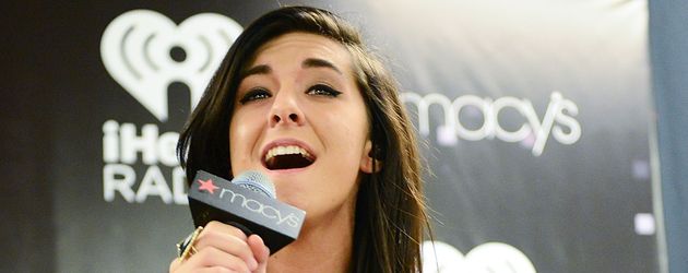 Sängerin Christina Grimmie bei einem Auftritt im amerikanischen Whitehall im Jahr 2015 Sängerin Christina Grimmie bei einem Auftritt im amerikanischen Whitehall im Jahr 2015