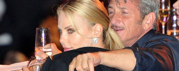 Charlize Theron und Sean Penn Charlize Theron und Sean Penn
