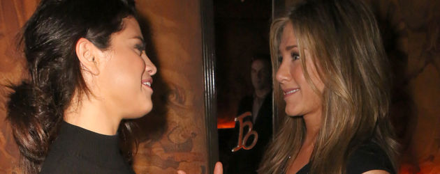 Jennifer Aniston und Selena Gomez Jennifer Aniston und Selena Gomez
