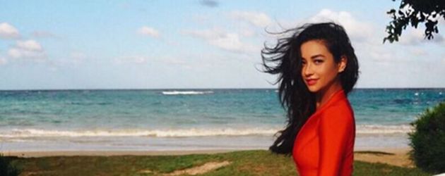 Shay Mitchell Shay Mitchell