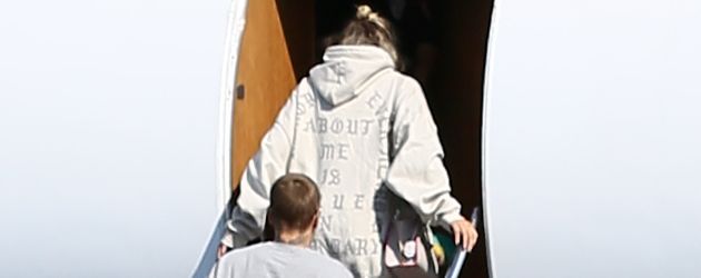Sofia Richie und Justin Bieber am Flughafen in L.A. Sofia Richie und Justin Bieber am Flughafen in L.A.