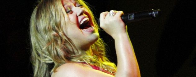 Kelly Clarkson Kelly Clarkson