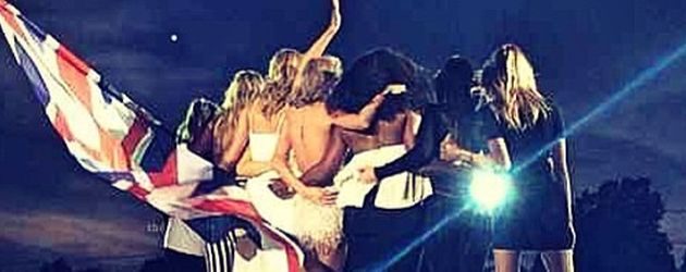 Gigi Hadid, Taylor Swift, Kendall Jenner, Cara Delevingne, Serena Williams, Karlie Kloss und Martha Gigi Hadid, Taylor Swift, Kendall Jenner, Cara Delevingne, Serena Williams, Karlie Kloss und Martha