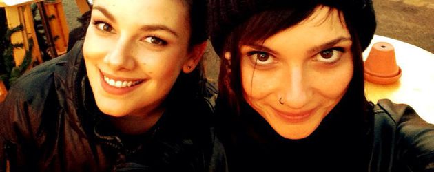 Janina Uhse und Linda Marlen Runge Janina Uhse und Linda Marlen Runge